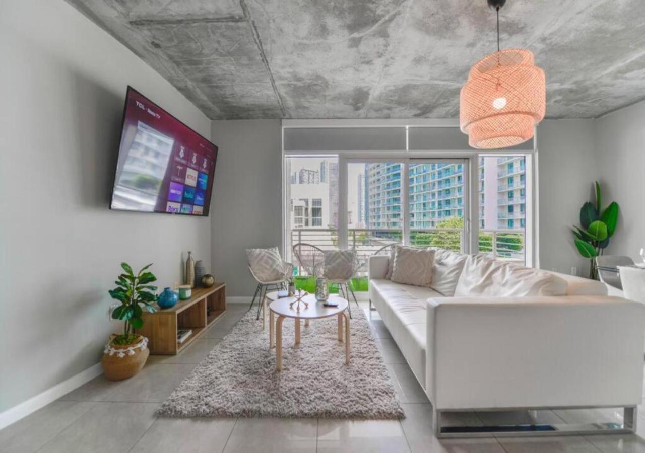 Appartement Amazing With Pool At Midblock